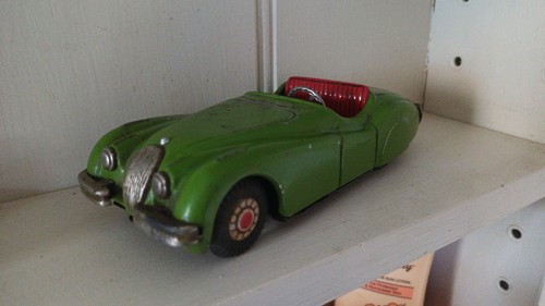 Jaguar xk120 classic car tin - classic,