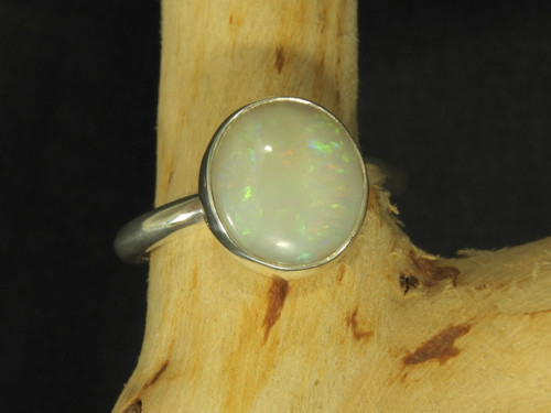 White opal 2ct sterling - 2ct,