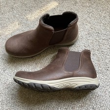 Skechers Size 4 Brown Low