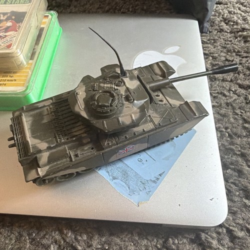 Corgi toys centurion mkiii - corgi,
