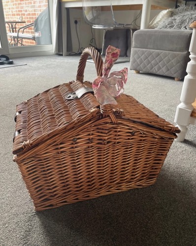 Picnic basket set - picnic,