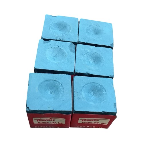Snooker pool players chalk - pool,
