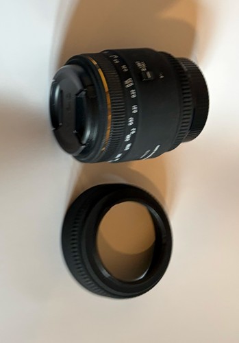 Sigma 50mm ex dg macro - f/2.8,