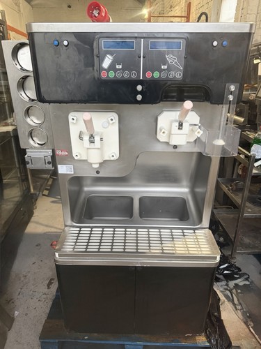 Carpigiani soft serve ice - carpigiani,