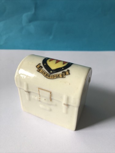 Uxbridge crested china - crested,