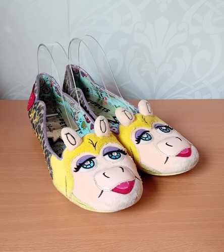 Irregular choice miss - choice, piggy