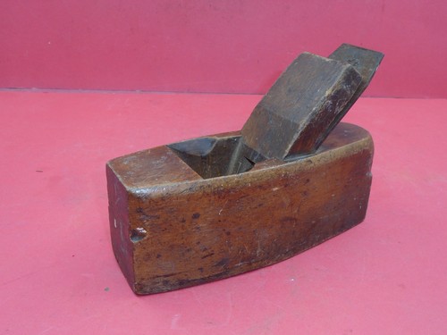 Wooden smoothing coffin plane - coffin,