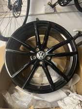 1 x genuine VW golf R Pretoria