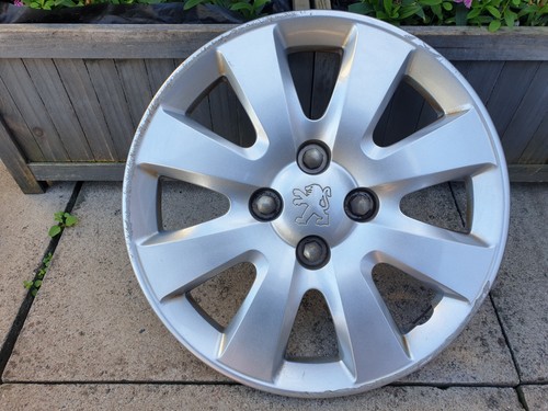 Peugeot 207 wheel - peugeot, hub