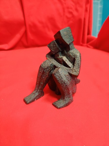 Friendship figurine ll - figurine, i'll