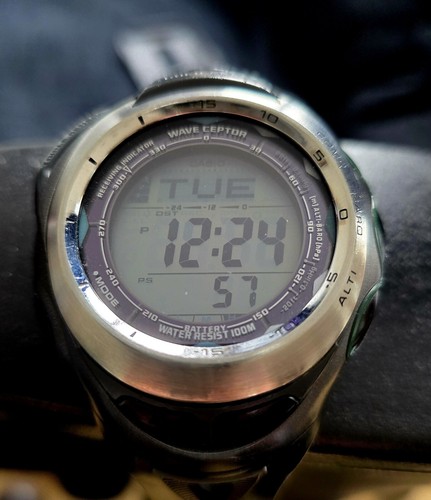 Casio protrek triple sensor - casio,