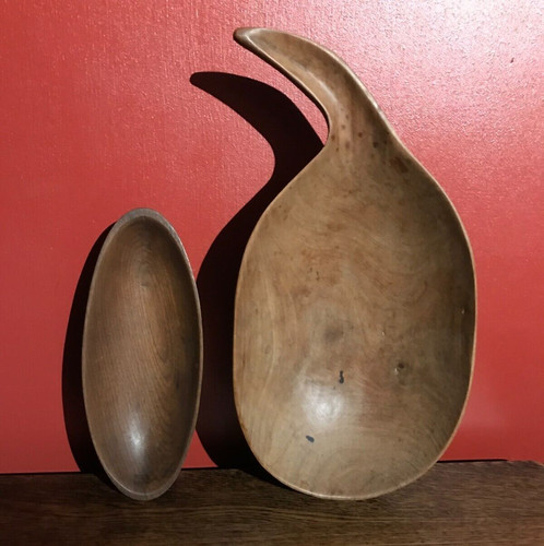 Hand carved wooden - 2x,