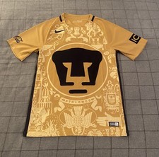 Nike 2016 Pumas UNAM Home