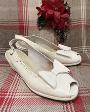 Original Vintage 1940s Peep