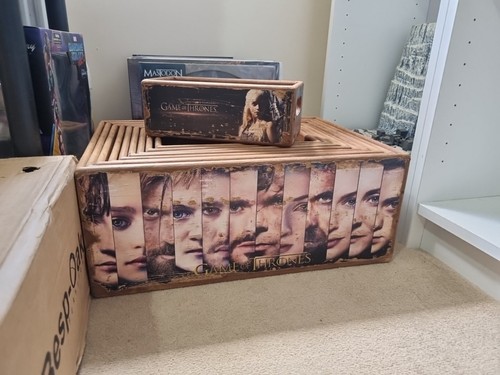 Game thrones wooden boxes - thrones,