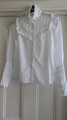 Vintage laura ashley - laura,