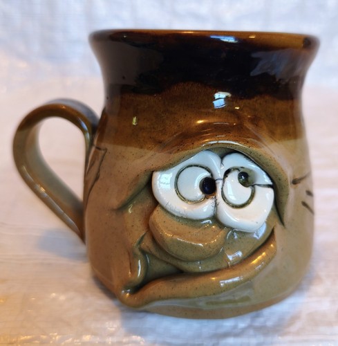Pretty ugly pottery - pretty,