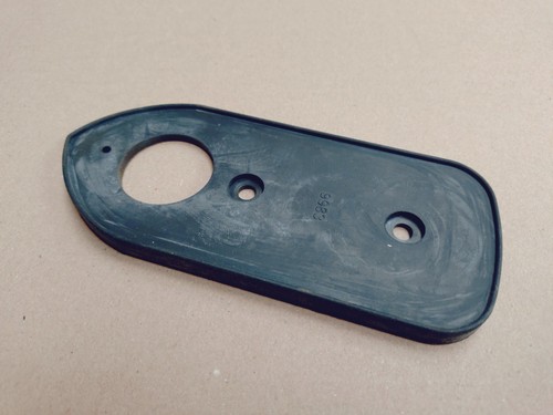 Jaguar rear side - side, lamp