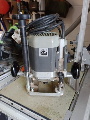 Elu heavy duty - heavy, router