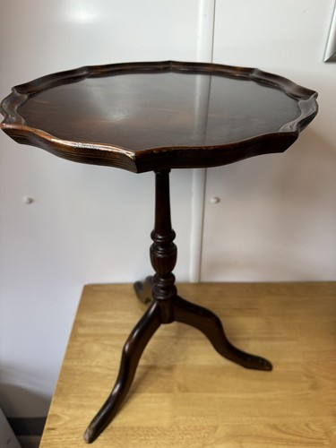 Vintage mahogany pie cust - pie,