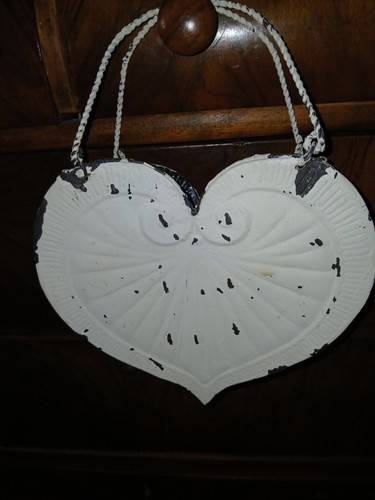 Shabby chic metal hanging - chic,