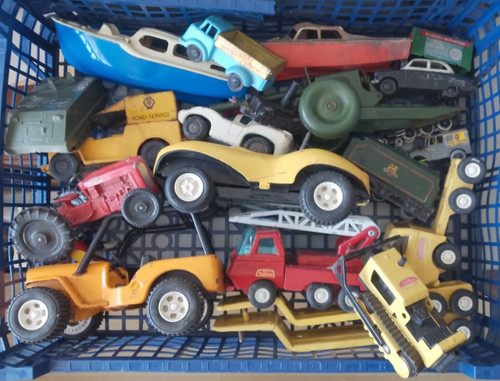 Original vintage plastic tin - vintage,