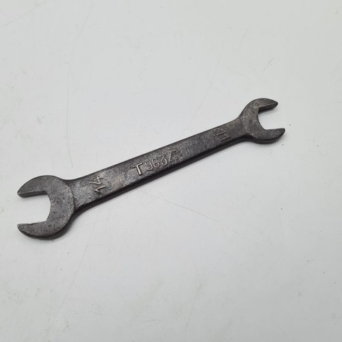 Moto guzzi wrench - moto, 11x14