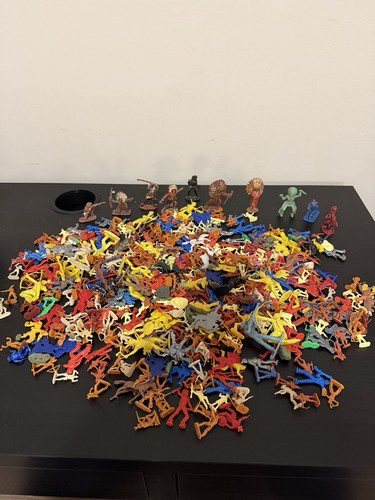 Huge lot vintage - lot, plastic
