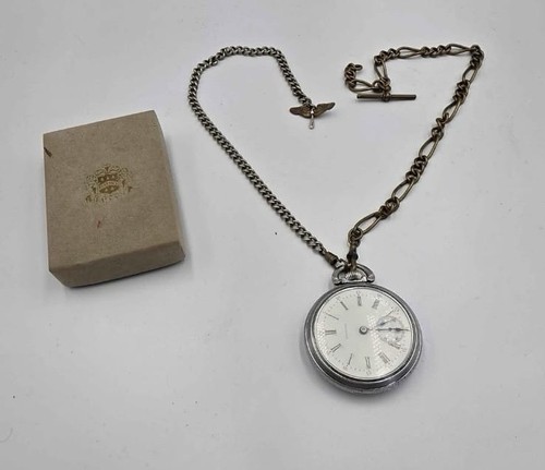 Vintage working waltham pocket - vintage,