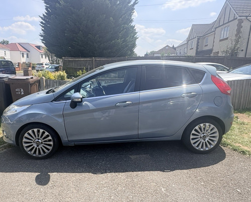 Titanium ford fiesta 2009 - ford,