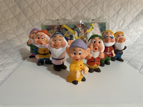 Vintage snow white - -,
