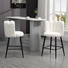 Fluffy Upholstered Breakfast