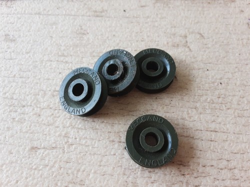 Meccano 1 2 plastic - 4, 1/2"