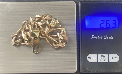 Low price a lovely 9ct - ,