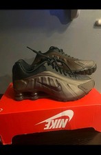 Brand New Nike Shox R4