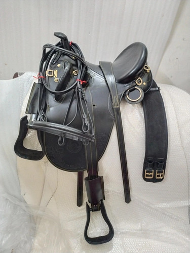 Australian stock leather horse - stock,