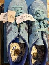 Adidas  Originals Country