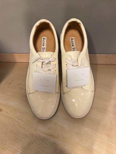 Acne studios adriana - studios,