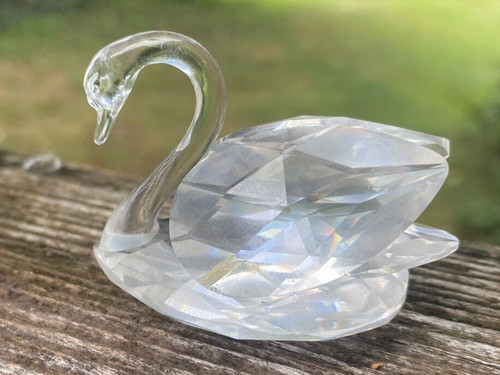 Swarovski crystal swan - swan, place