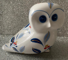 Charming Imari Style Cardinal Porcelain OWL Figure Ornament Blue White Red Gold