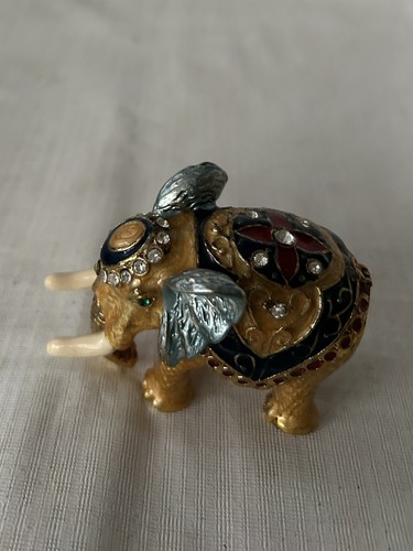 Elephant trinket box - elephant,