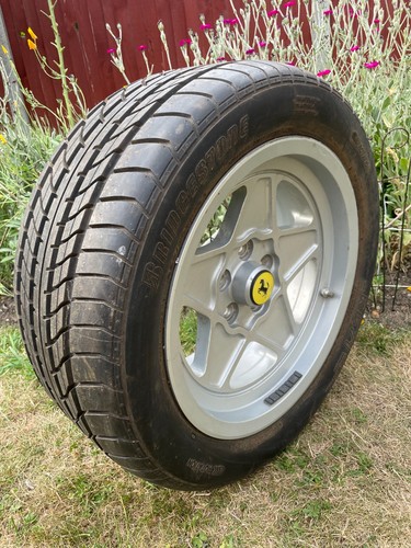 Ferrari mondial cromodora 180 - ferrari,