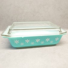 Vintage PYREX Rectangle