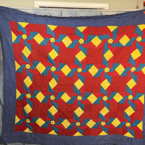 Vintage quilt 82x74 - vintage,