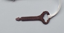 Vintage Original Singer  Sewing  Machine Key For  Bentwood Case SIMANCO 96507