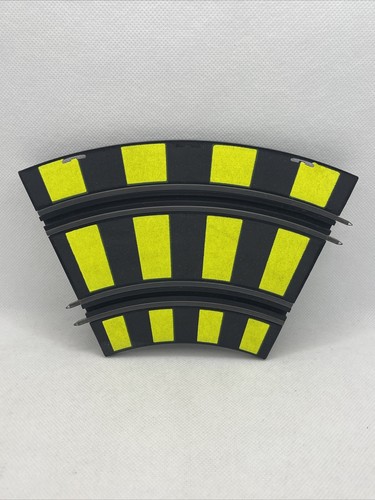 Artin slot car track - car,