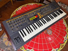 Waldorf Q Halloween Edition -