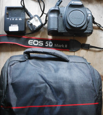 Canon EOS 5D Mark II DSLR