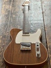 Fender Limited Edition Japanese Domestic Only FSR 1960s Custom Telecaster Walnut