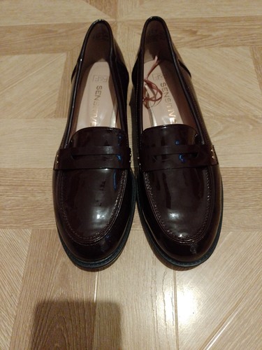 Wine patent leather slip - patent,
